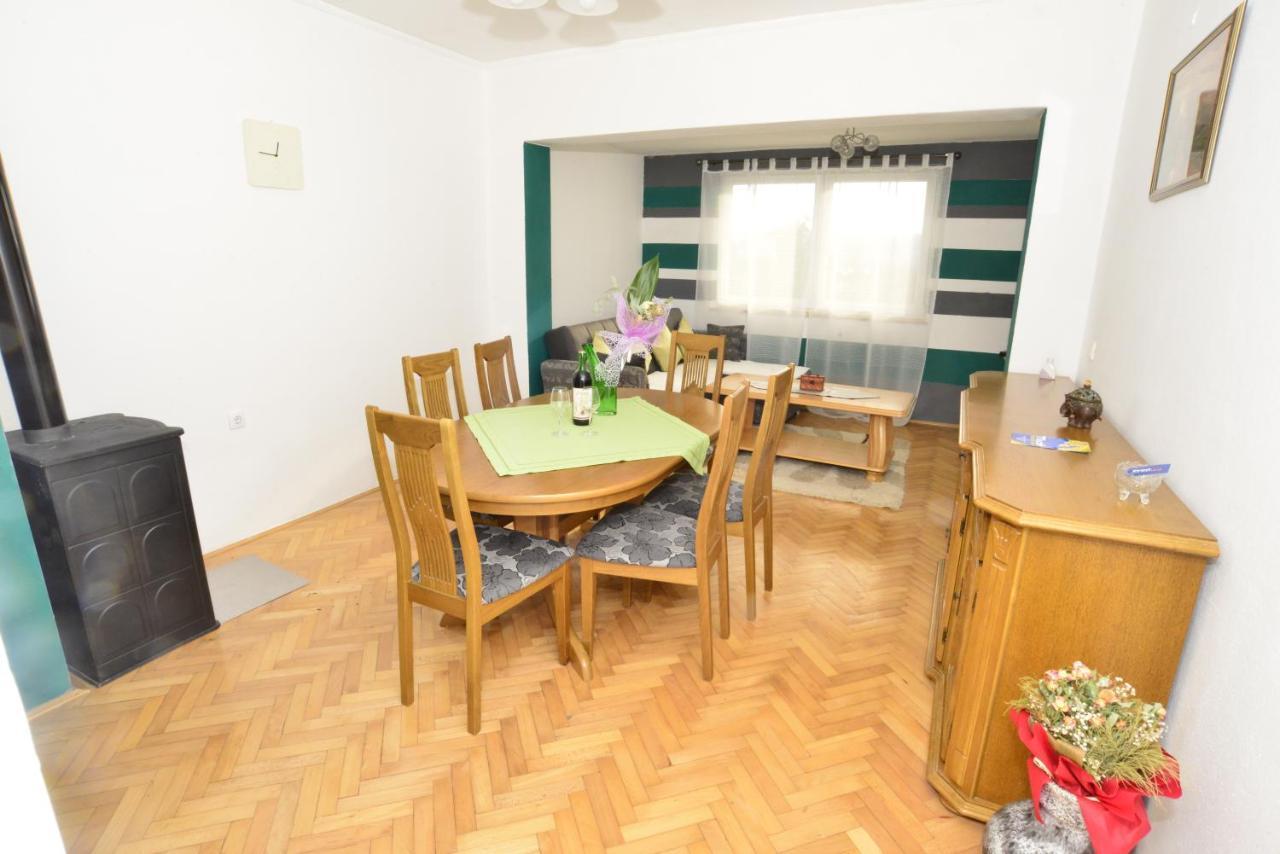 House Sarovic Apartment Тиват Екстериор снимка