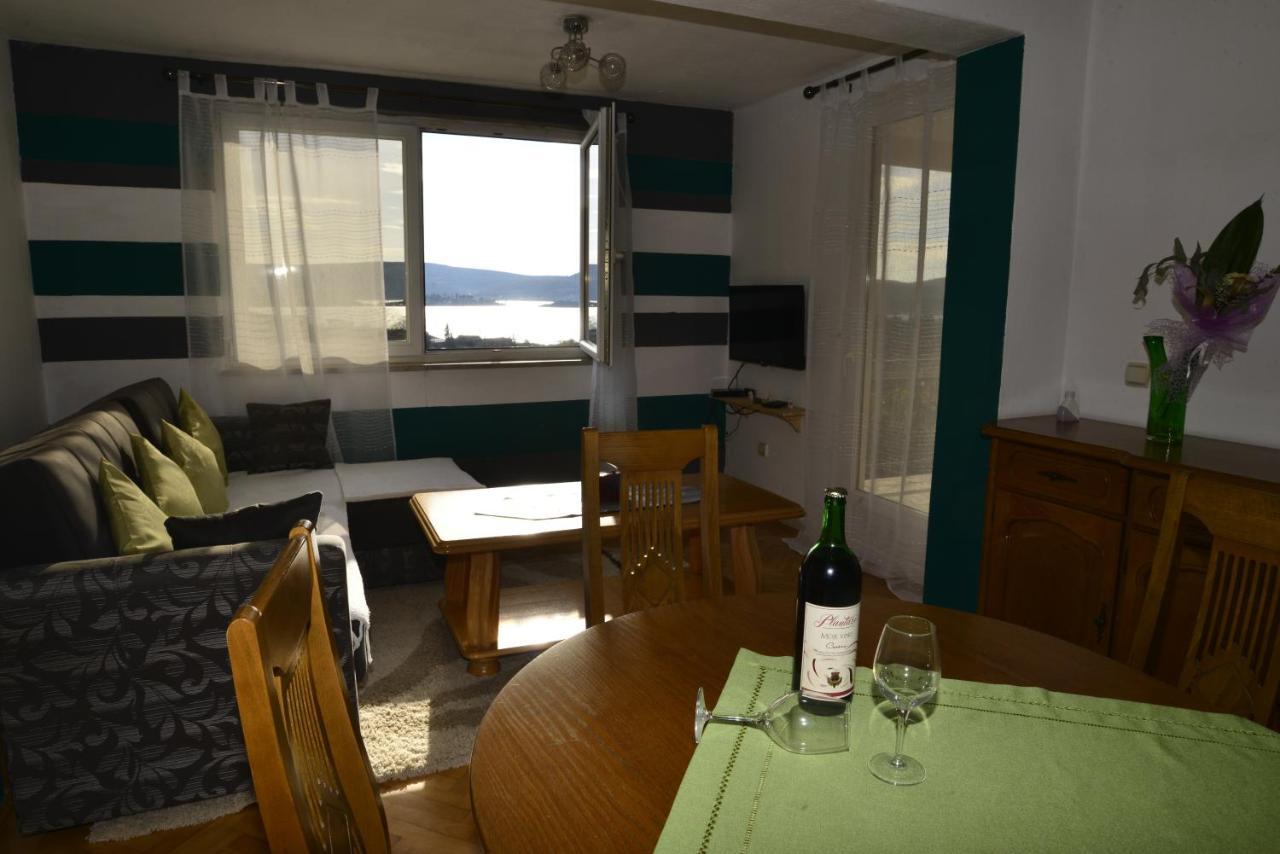 House Sarovic Apartment Тиват Екстериор снимка